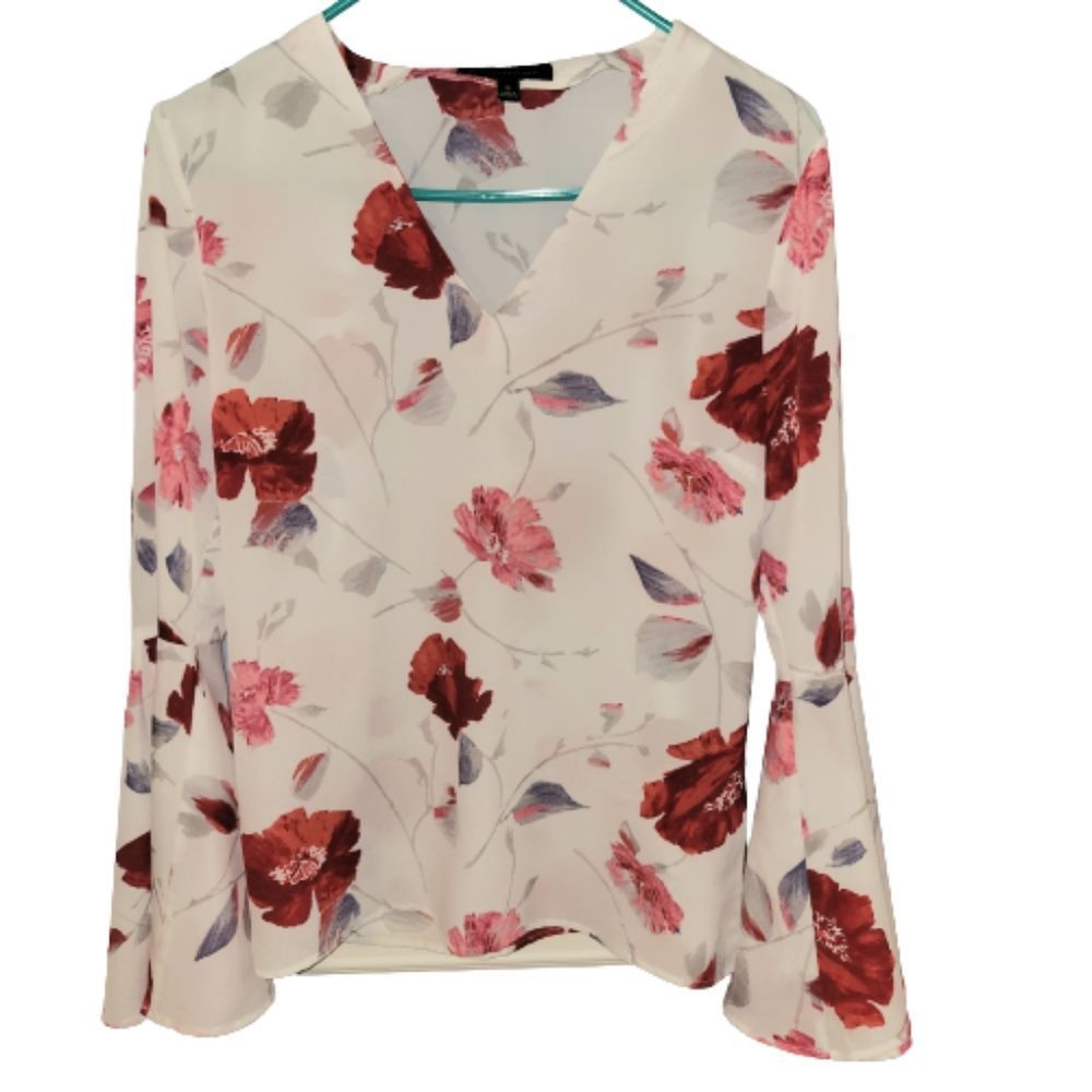 Banana Republic trumpet sleeved floral blouse